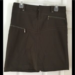 Athleta khaki green skirt